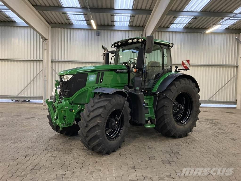 John Deere 6R 250 トラクター