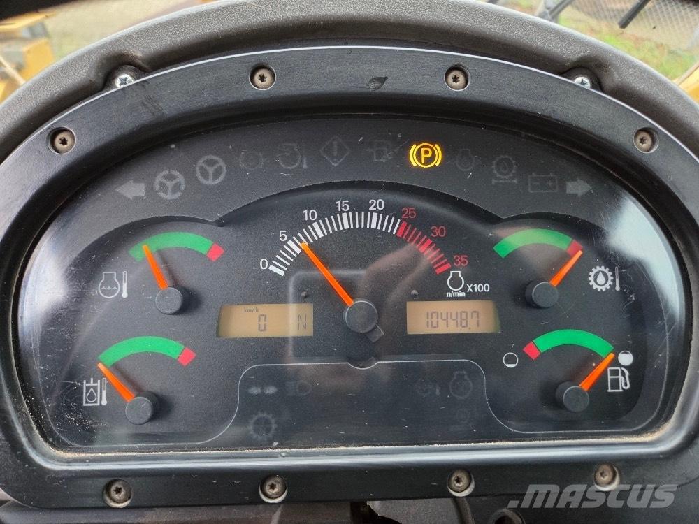 CAT 938G ホイールローダー・タイヤショベル