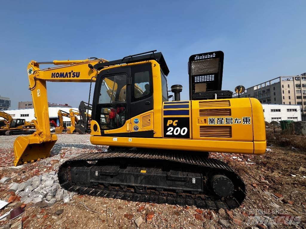 Komatsu PC 200-8N1 中型油圧ショベル 7ｔ-12ｔ（ユンボ・パワーショベル・バックホー）