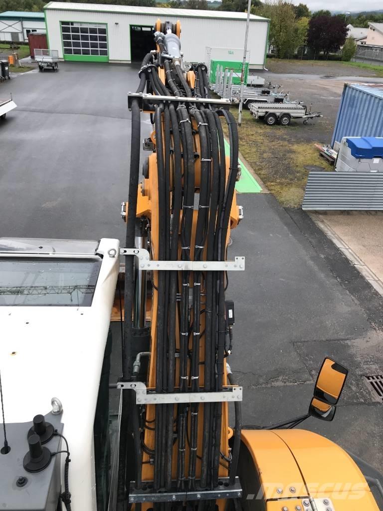 Liebherr A 918 ホイール式油圧ショベル（パワーショベル・ユンボ・バックホー）