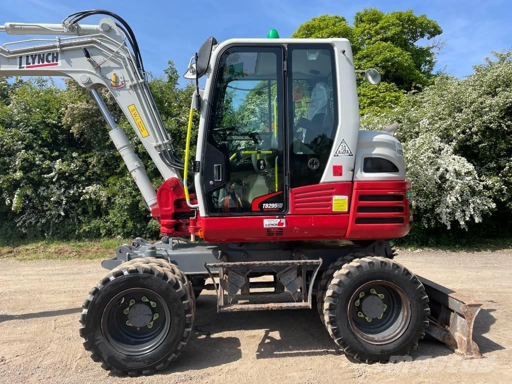 Takeuchi TB 295 W ホイール式油圧ショベル（パワーショベル・ユンボ・バックホー）
