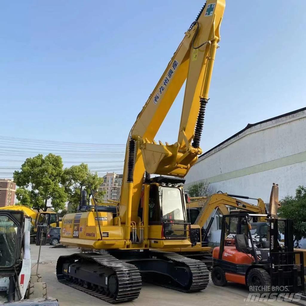 Komatsu PC 200-8N1 大型油圧ショベル12t以上（パワーショベル・ユンボ）
