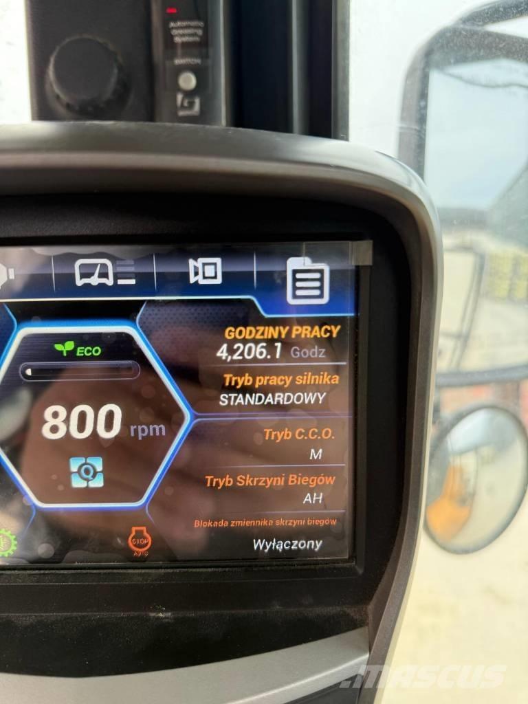 Hyundai HL 960 ホイールローダー・タイヤショベル