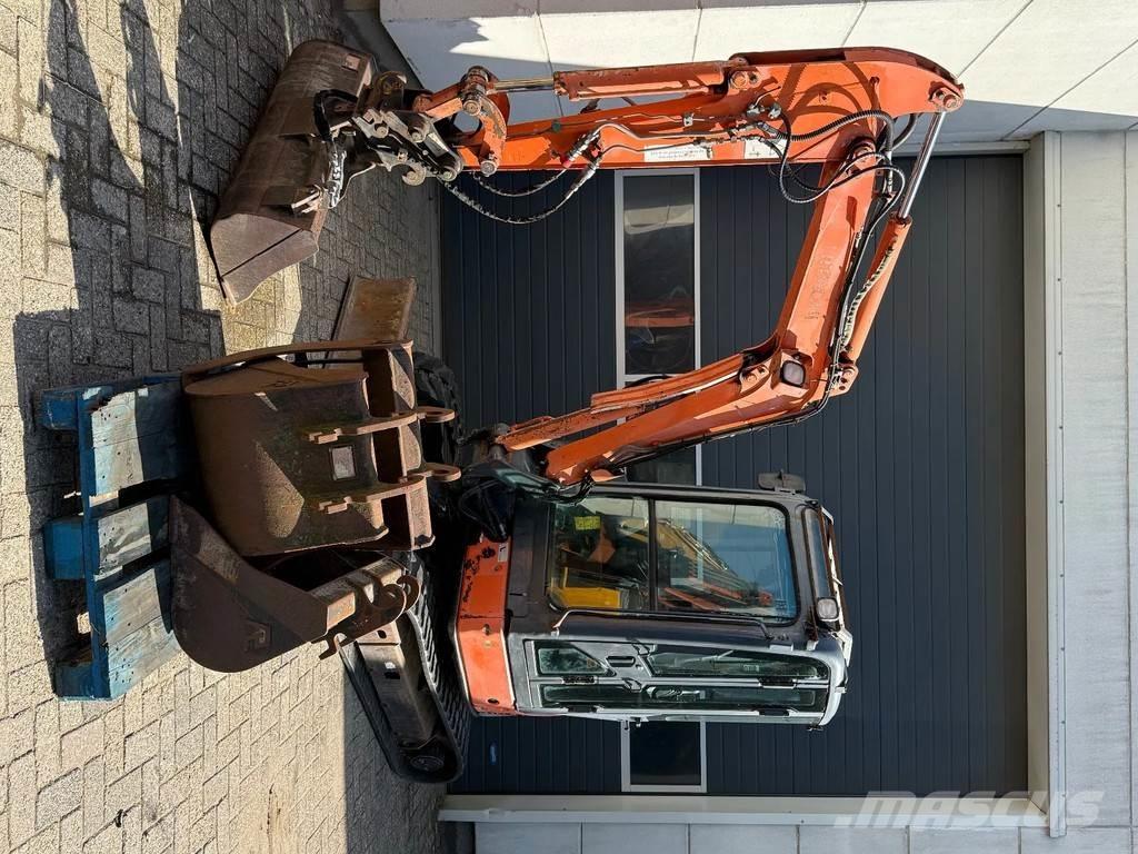 Hitachi ZX30U ミニ油圧ショベル 7t以下（ミニユンボ・ミニディガー）