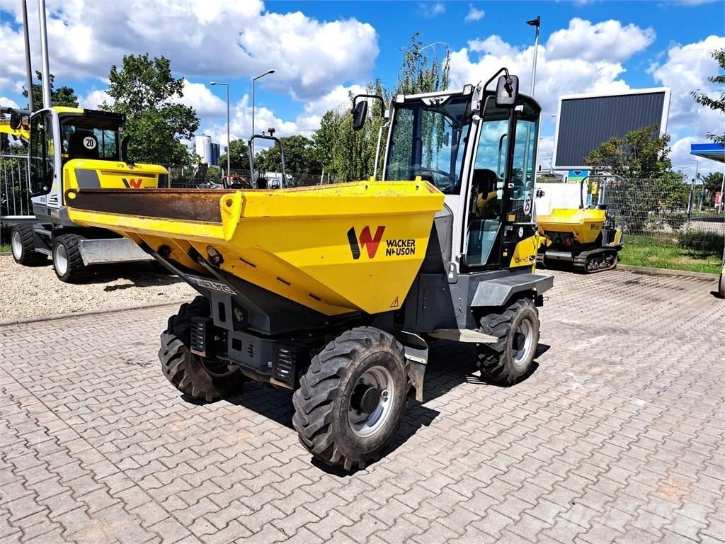Wacker Neuson DW40 サイト　ダンプ