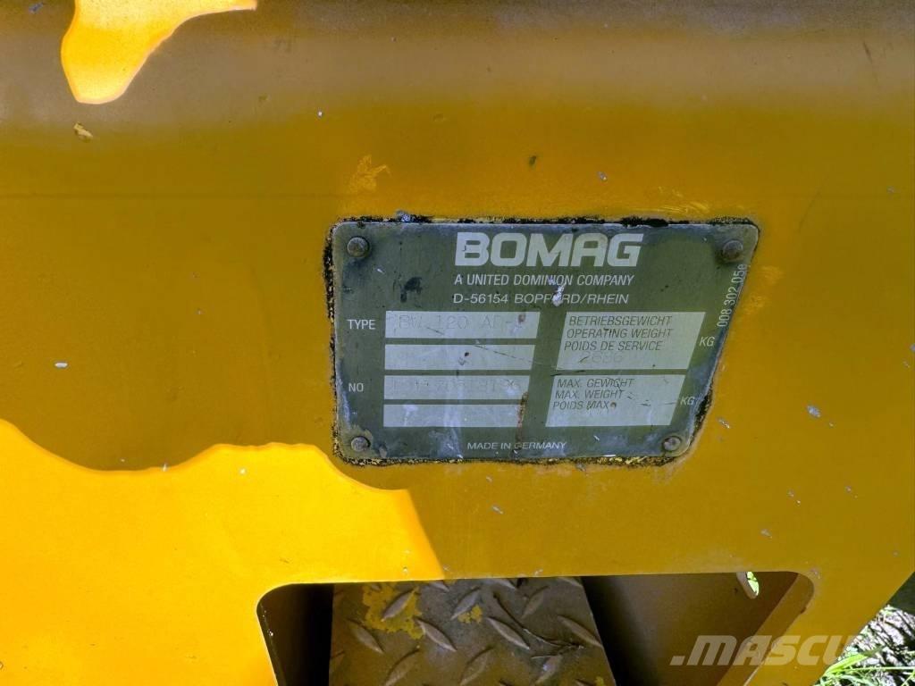 Bomag BW 120 AD-3 タンデムローラ