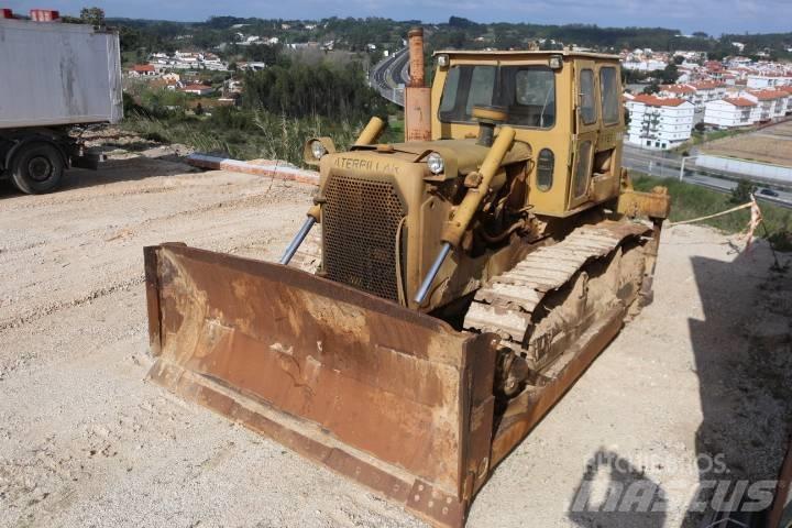 CAT D 6 C Ripper ブルドーザー
