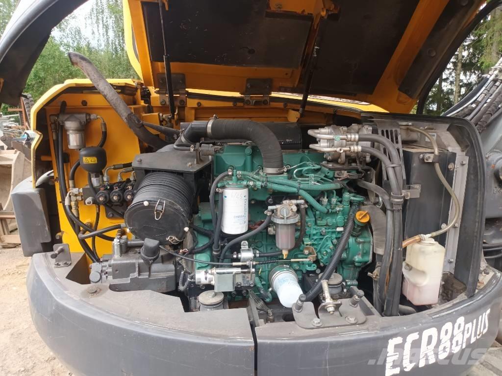 Volvo ECR 88 PLUS 中型油圧ショベル 7ｔ-12ｔ（ユンボ・パワーショベル・バックホー）