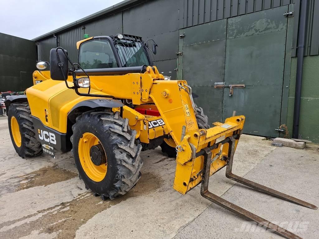 JCB 535-95 テレスコーピックハンドラー