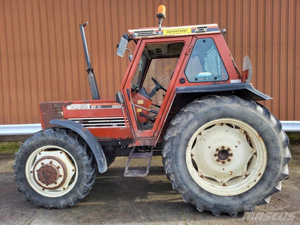 Fiatagri 90-90 DT トラクター