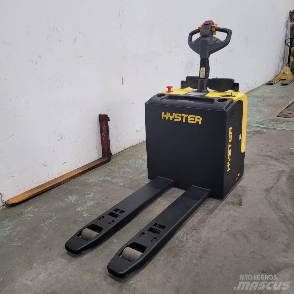 Hyster P 2.0 UTS ローリフトとプラットフォーム