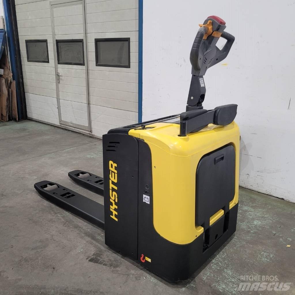 Hyster P 2.0 UTS ローリフトとプラットフォーム