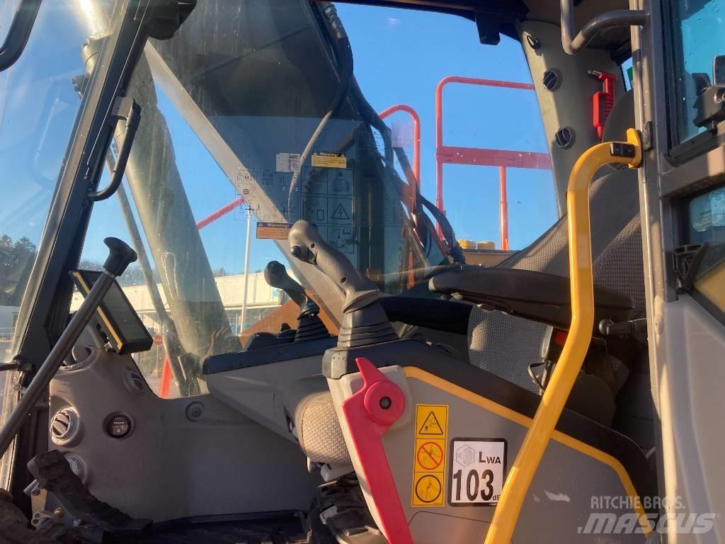Volvo EC 220 E 大型油圧ショベル12t以上（パワーショベル・ユンボ）
