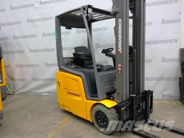 Jungheinrich EFG 112 バッテリーフォークリフト