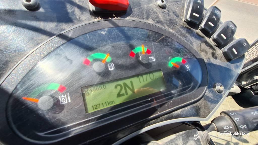 CAT 908 ホイールローダー・タイヤショベル