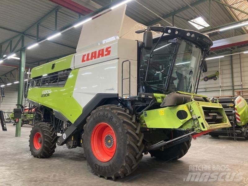 CLAAS LEXION 6800 コンバイン
