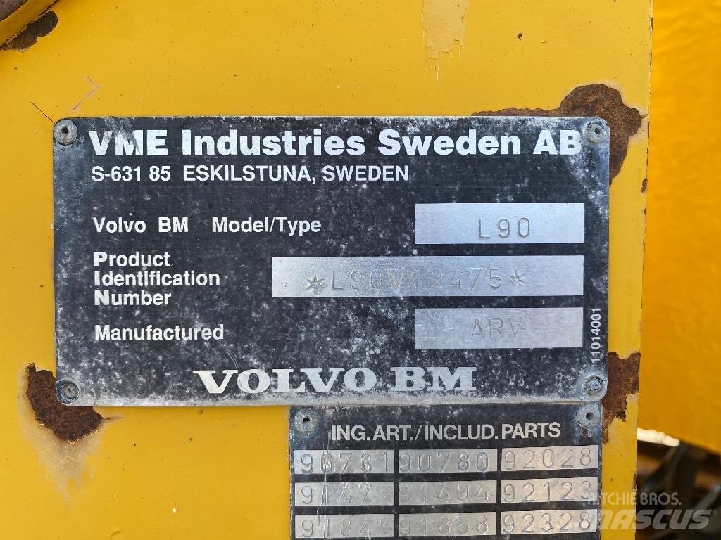 Volvo BM L 90 ホイールローダー・タイヤショベル