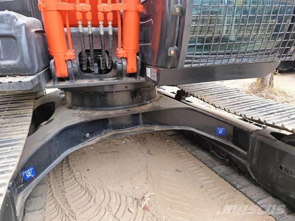 Hitachi ZX120-6 大型油圧ショベル12t以上（パワーショベル・ユンボ）