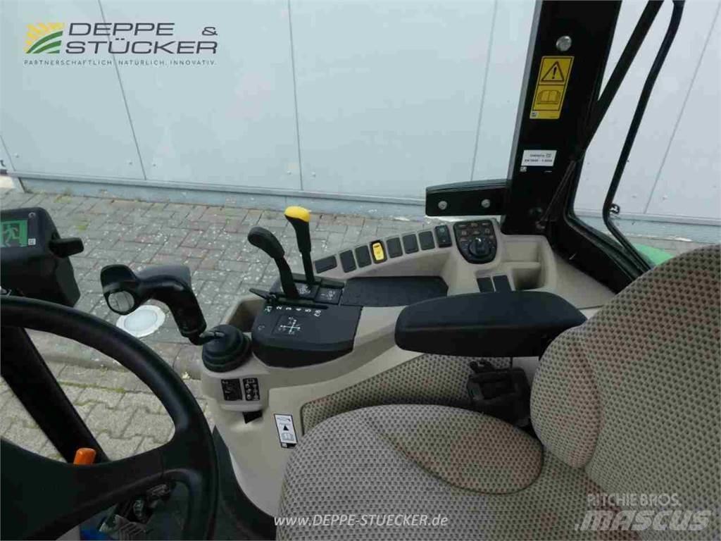 John Deere 3046R コンパクトトラクター