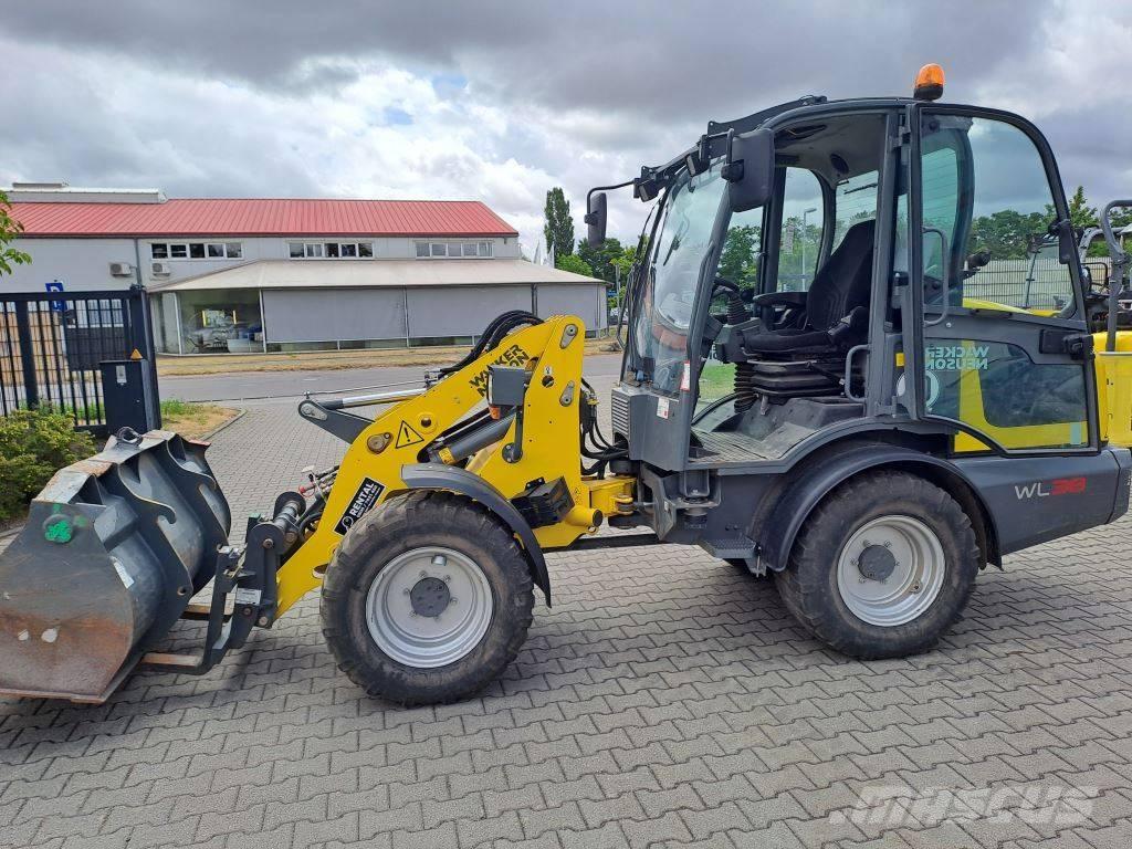 Wacker Neuson WL38 ホイールローダー・タイヤショベル