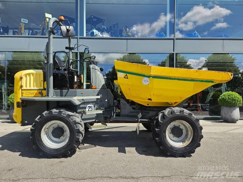 Wacker Neuson DW 60 サイト　ダンプ