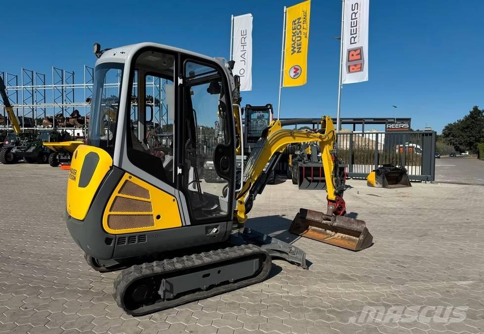 Wacker Neuson ET 18 大型油圧ショベル12t以上（パワーショベル・ユンボ）