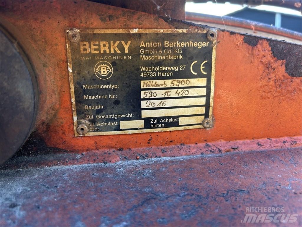  Berky Mejekurv 建設機械 -　その他