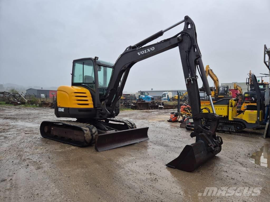 Volvo ECR 48 C ミニ油圧ショベル 7t以下（ミニユンボ・ミニディガー）