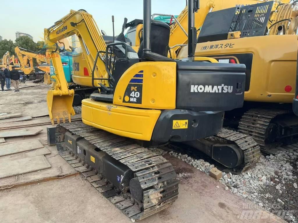 Komatsu PC 40 MR ミニ油圧ショベル 7t以下（ミニユンボ・ミニディガー）