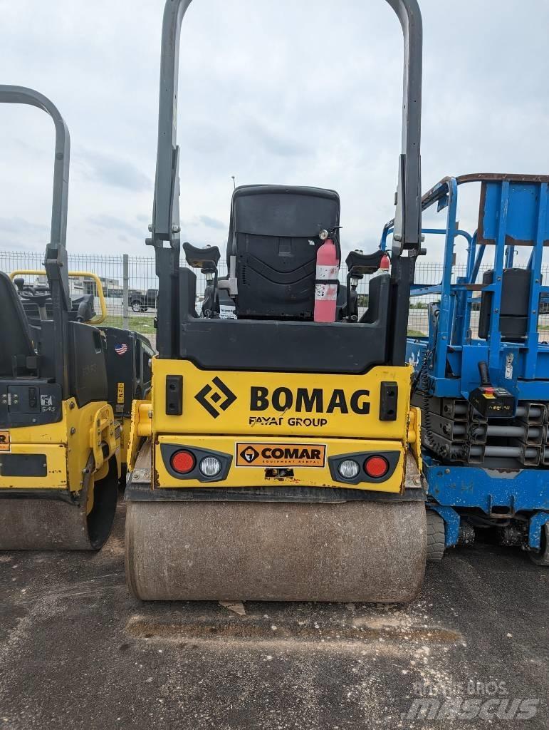 Bomag BW 120 AD-3 タンデムローラ