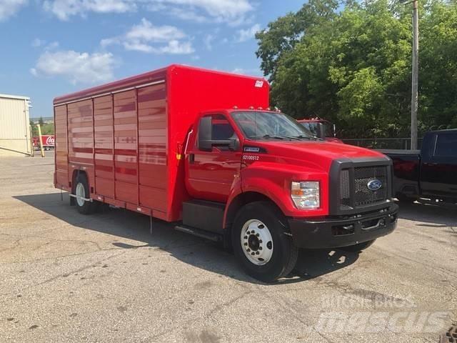 Ford F 650 飲料運送車両