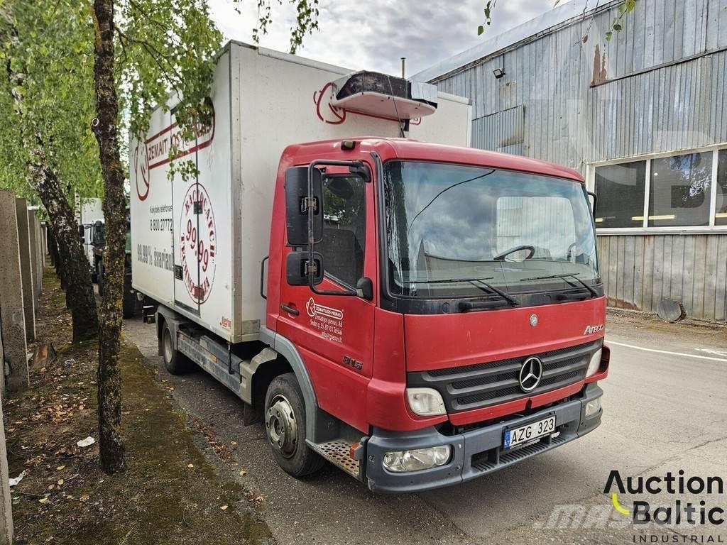 Mercedes-Benz 815 冷凍冷蔵車