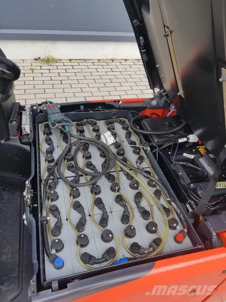 Linde E16C バッテリーフォークリフト