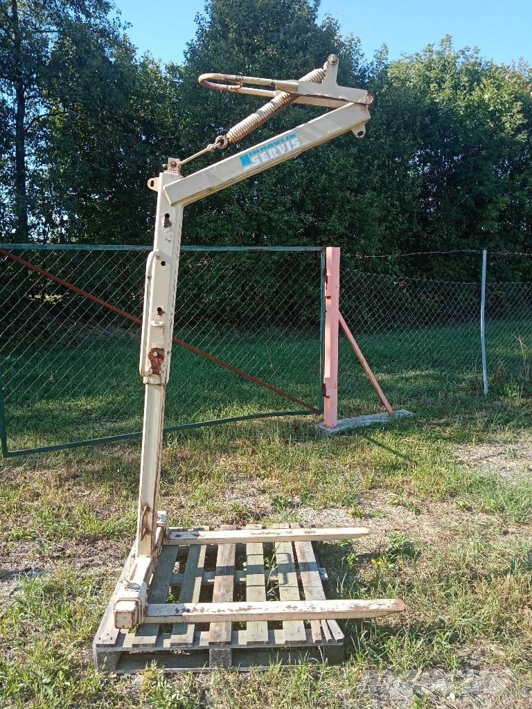 Boscaro MBRA-20 ローダークレーン