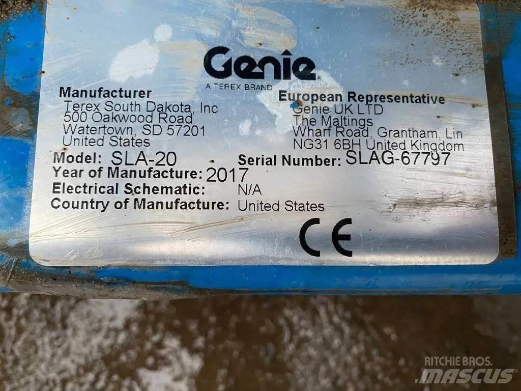 Genie SLA 20 ウォーキンフォークリフト