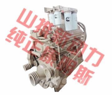 Cummins KTA19-C525 エンジン