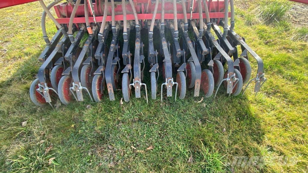 Horsch PRONTO 4 DC コンビネーションドリル