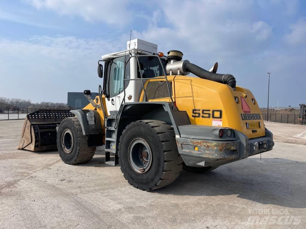 Liebherr 550 CDC + BSS ホイールローダー・タイヤショベル