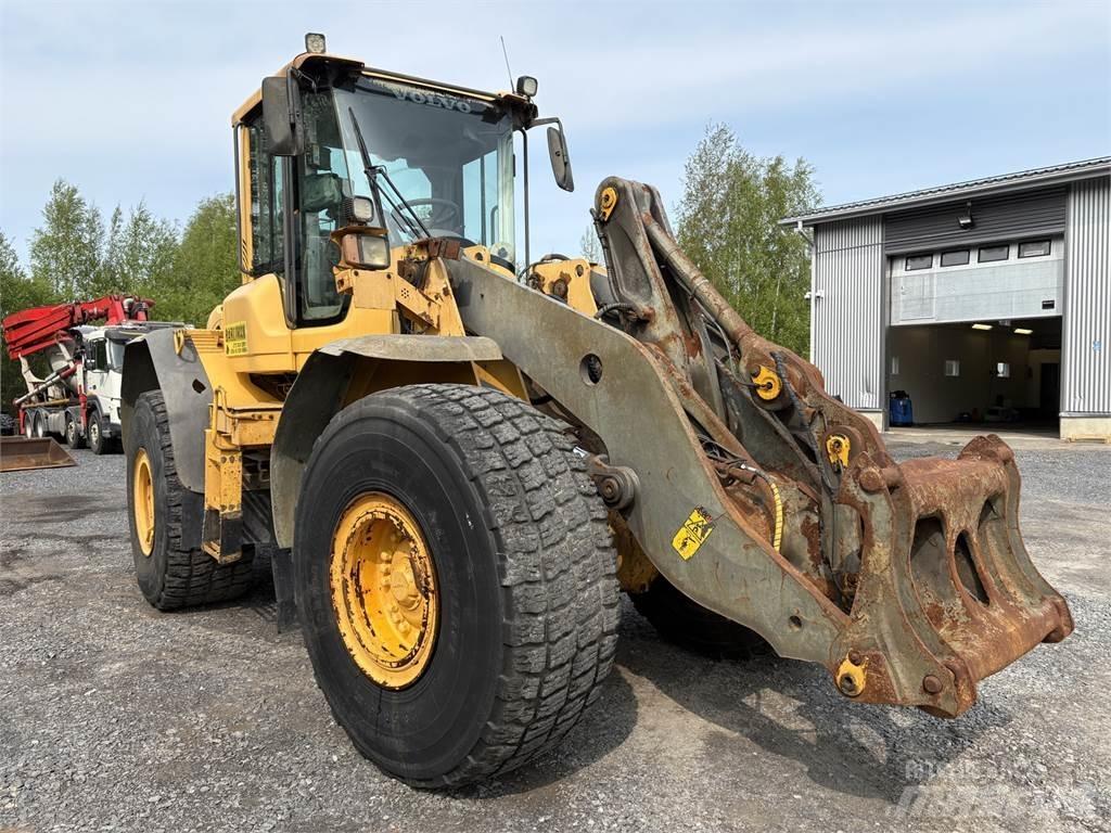 Volvo L120F ホイールローダー・タイヤショベル