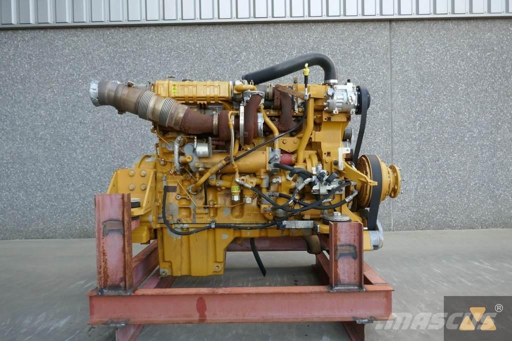 CAT C13 エンジン