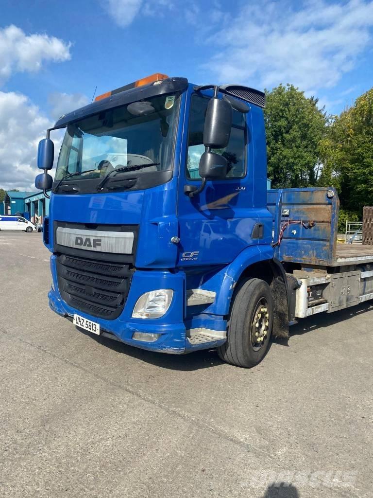 DAF CF 330 クレーントラック、ユニック車