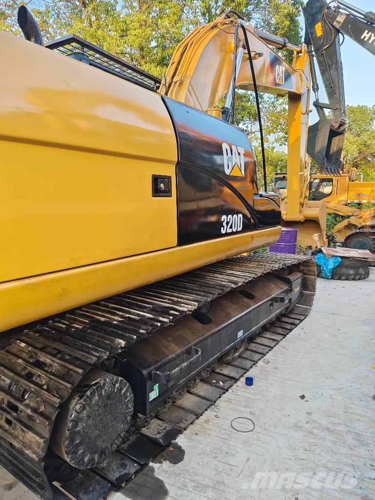 CAT 320 D 大型油圧ショベル12t以上（パワーショベル・ユンボ）