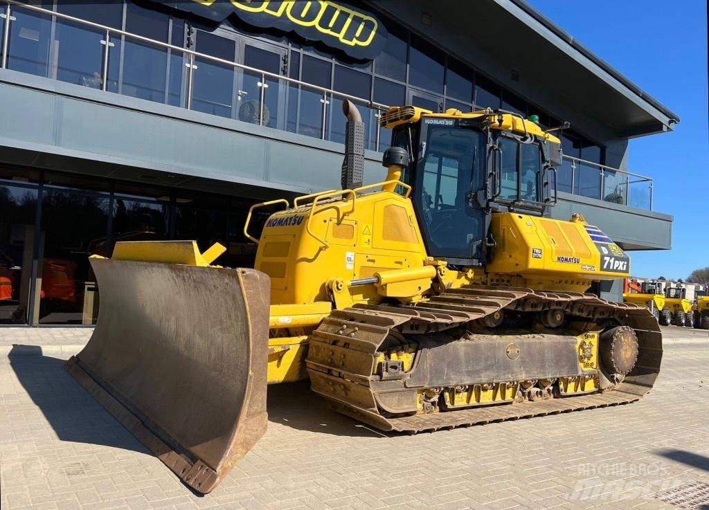 Komatsu D 71P Xi ブルドーザー