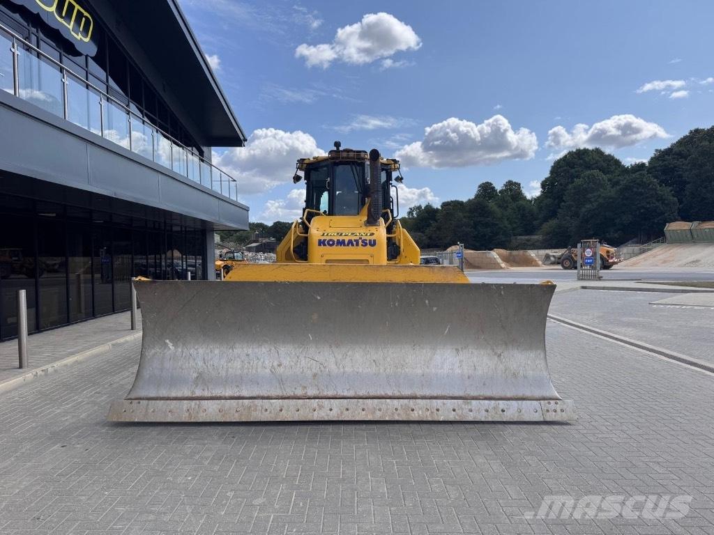 Komatsu D 71P Xi ブルドーザー