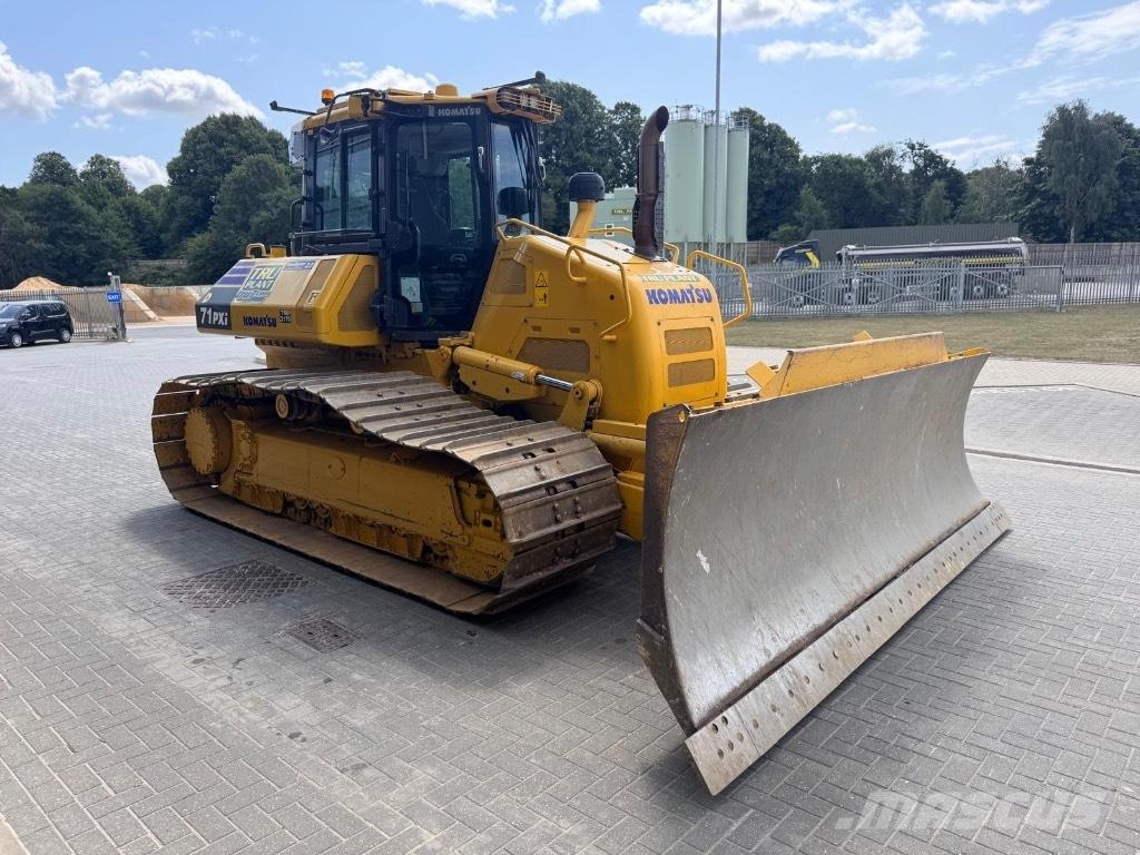 Komatsu D 71P Xi ブルドーザー