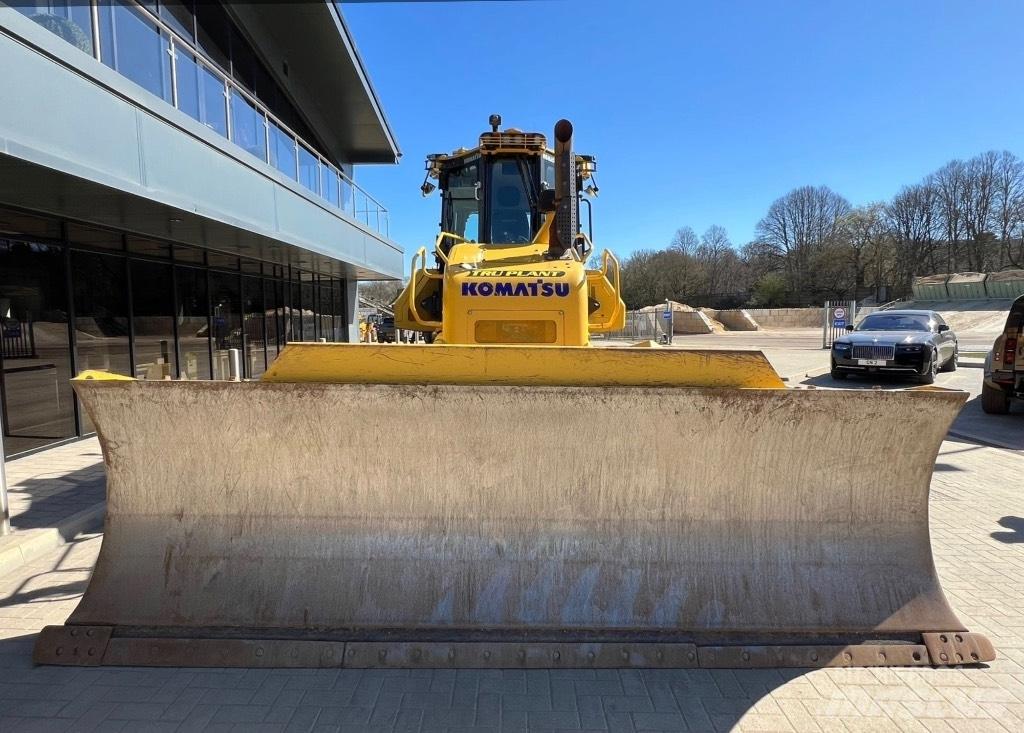 Komatsu D 71P Xi ブルドーザー
