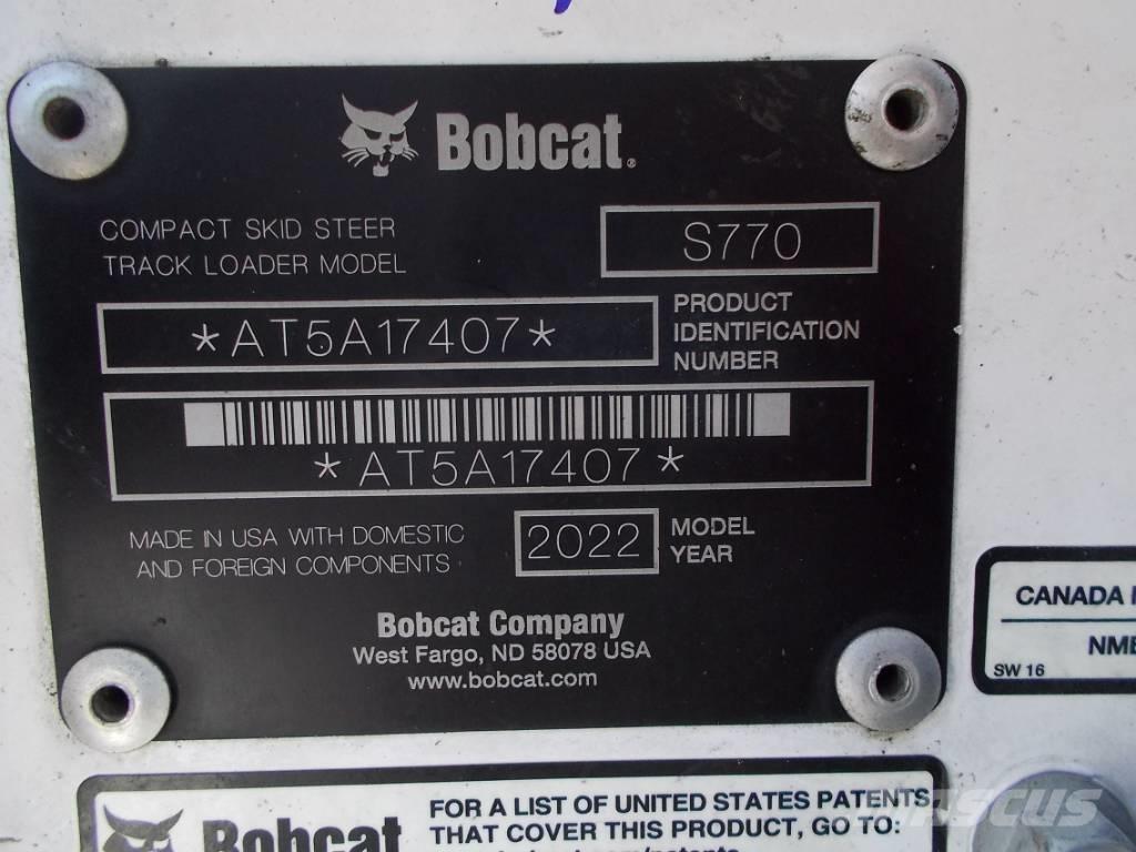 Bobcat S770 スキッドステアローダー