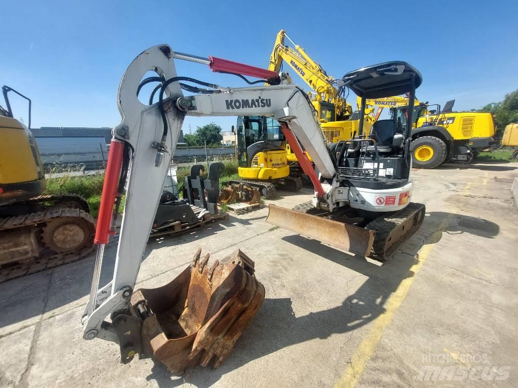 Komatsu PC27R-2 ミニ油圧ショベル 7t以下（ミニユンボ・ミニディガー）