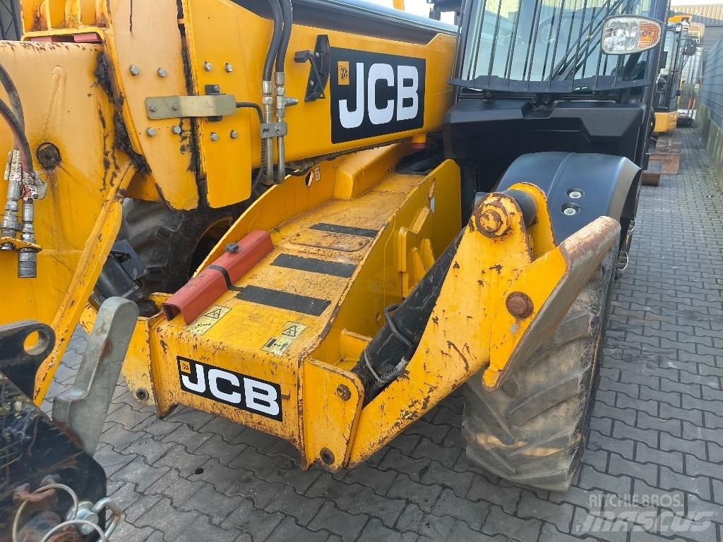 JCB 535-140 Hiviz テレスコーピックハンドラー