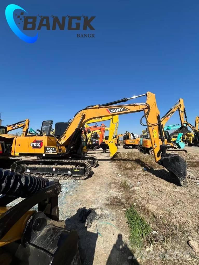 Sany SY 135 C 大型油圧ショベル12t以上（パワーショベル・ユンボ）